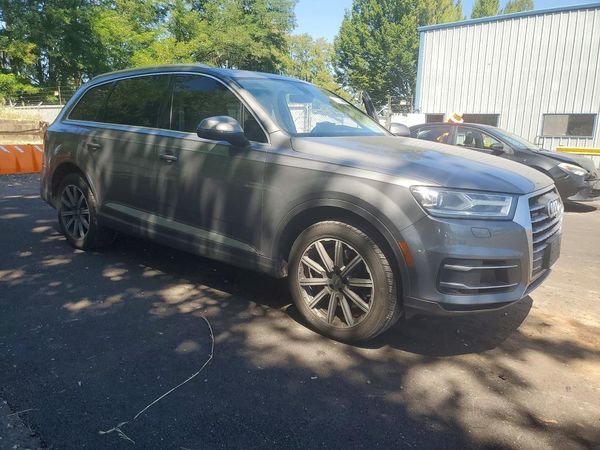 2017 AUDI Q7