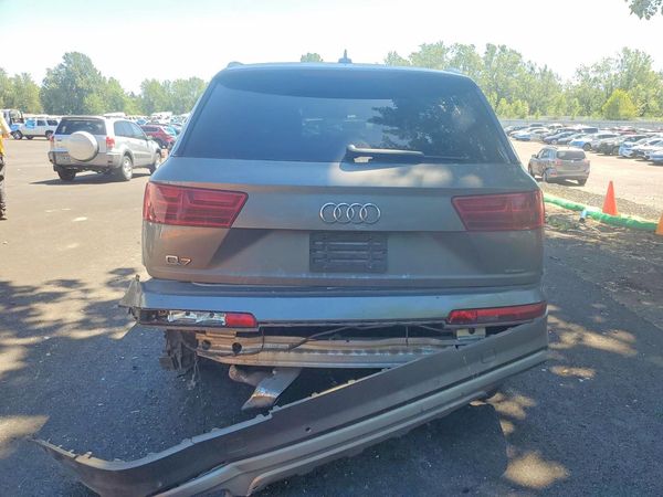 2017 AUDI Q7