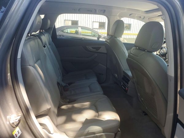 2017 AUDI Q7