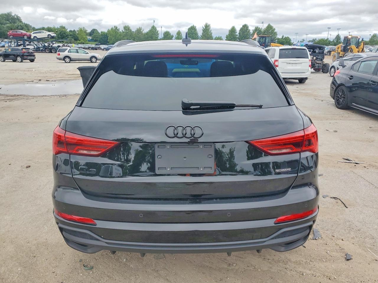 2024 AUDI Q3