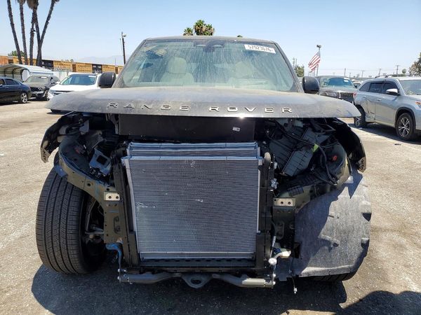 2026 LAND ROVER RANGE ROVER SE