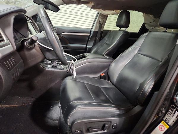 2016 TOYOTA HIGHLANDER Base/Hybrid