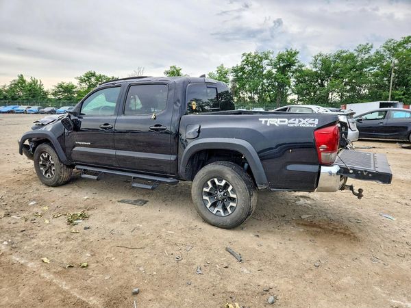 2017 TOYOTA TACOMA