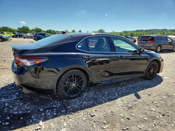 2023 TOYOTA CAMRY