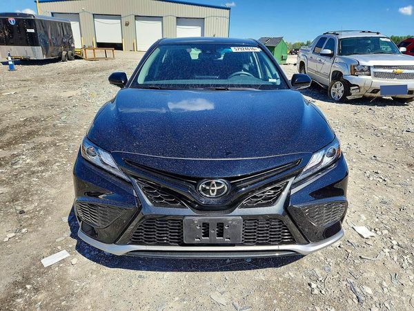 2023 TOYOTA CAMRY