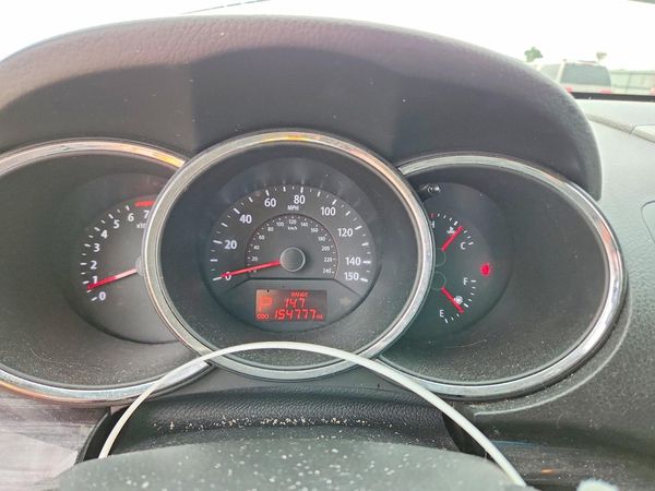 2013 KIA SORENTO Base / LX