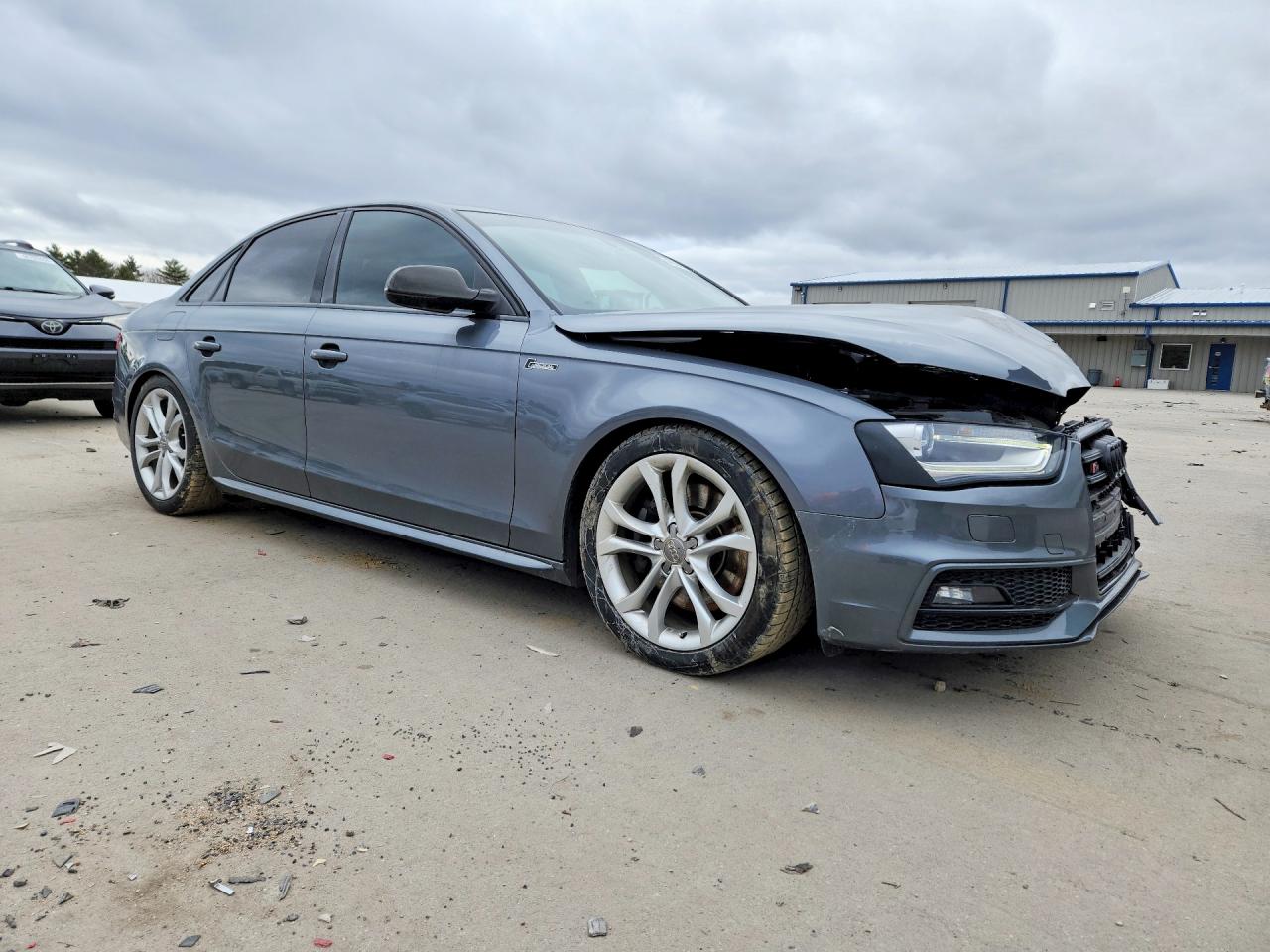 2015 AUDI S4 Premium Plus