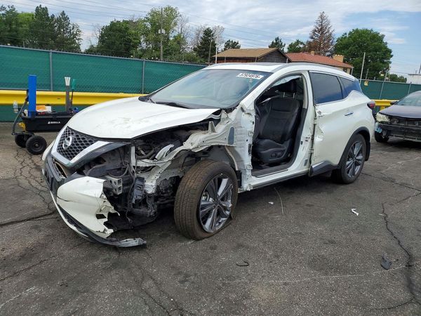 2021 NISSAN MURANO PLATINUM — Front 3/4