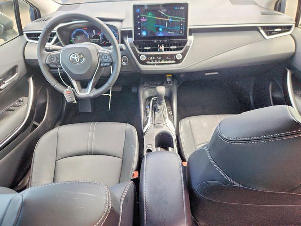 2026 TOYOTA COROLLA