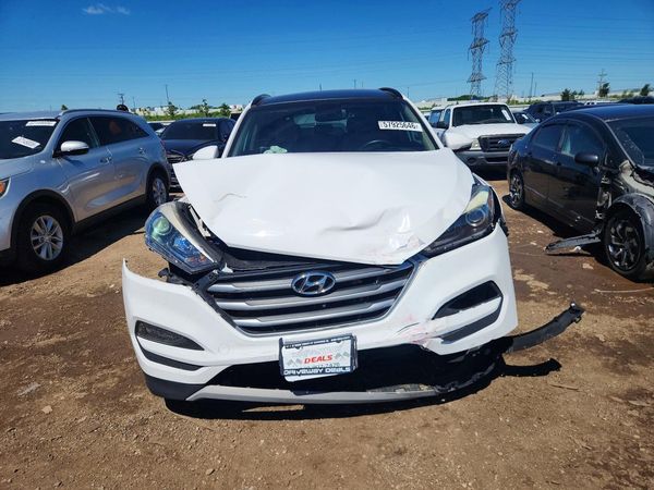 2017 HYUNDAI TUCSON