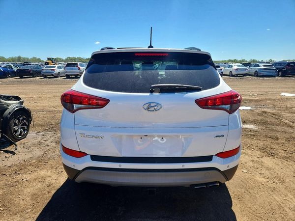 2017 HYUNDAI TUCSON
