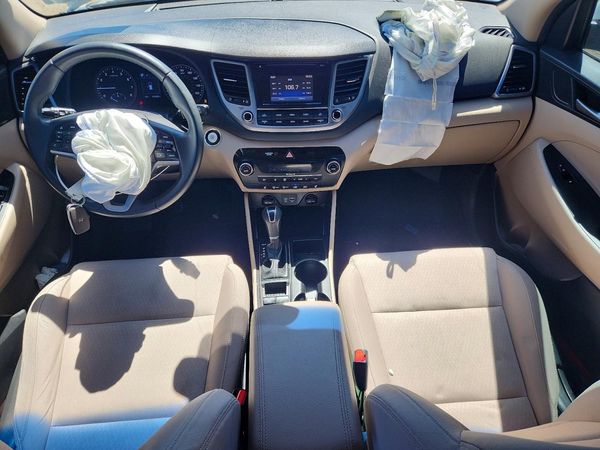 2017 HYUNDAI TUCSON