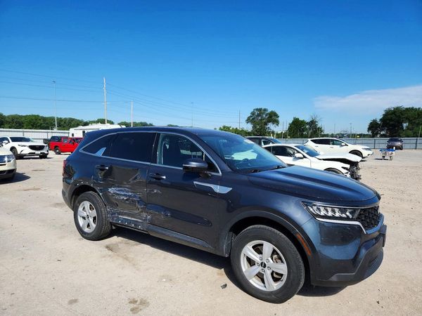 2022 KIA SORENTO LX
