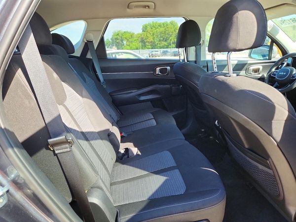 2022 KIA SORENTO LX