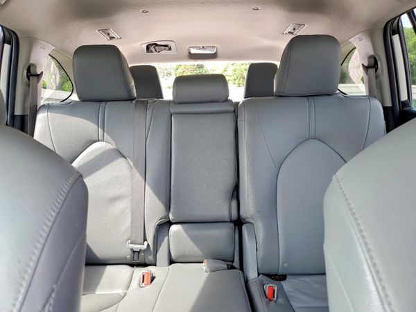 2020 TOYOTA HIGHLANDER L