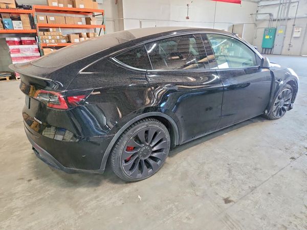 2021 TESLA MODEL Y