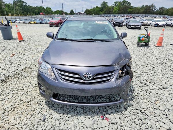 2013 TOYOTA COROLLA