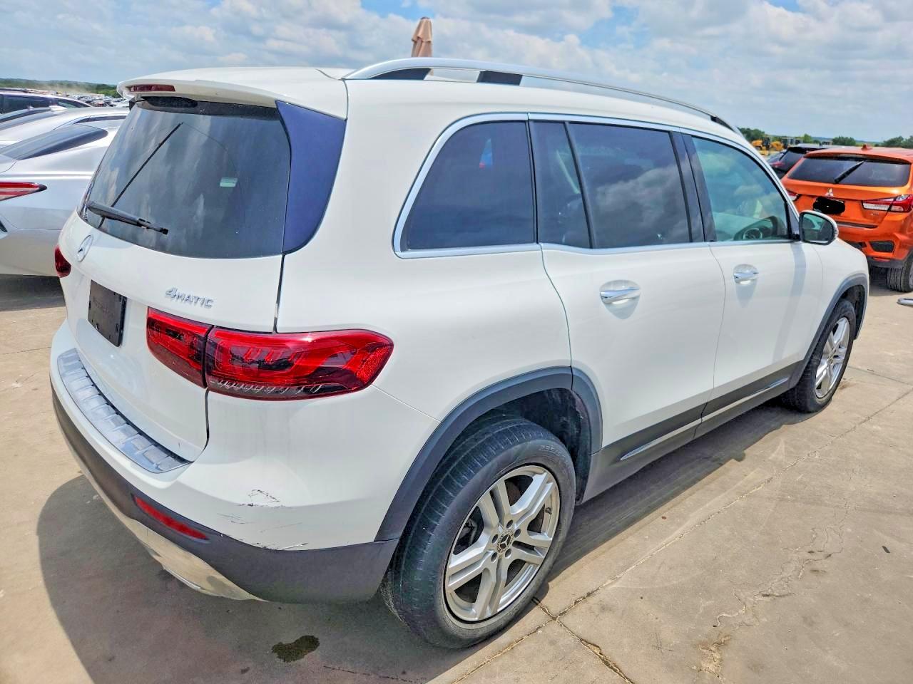 2021 MERCEDES-BENZ GLB GLB250-4M