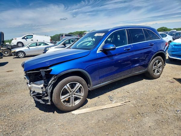 2019 MERCEDES-BENZ GLC GLC 300-4M