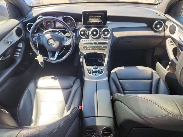 2019 MERCEDES-BENZ GLC GLC 300-4M