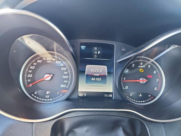 2019 MERCEDES-BENZ GLC GLC 300-4M