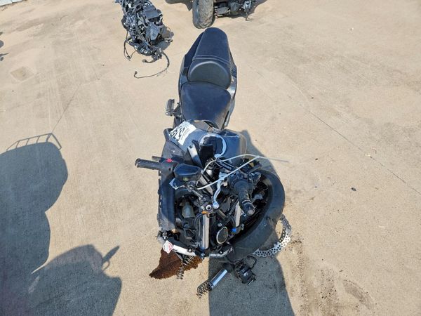 2024 KAWASAKI EX650 P