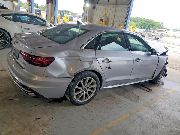 2021 AUDI A4 quattro Premium