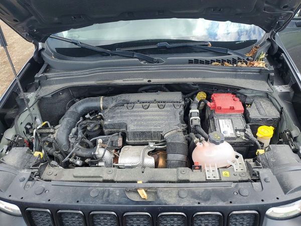 2023 JEEP RENEGADE LATITUDE 4X4