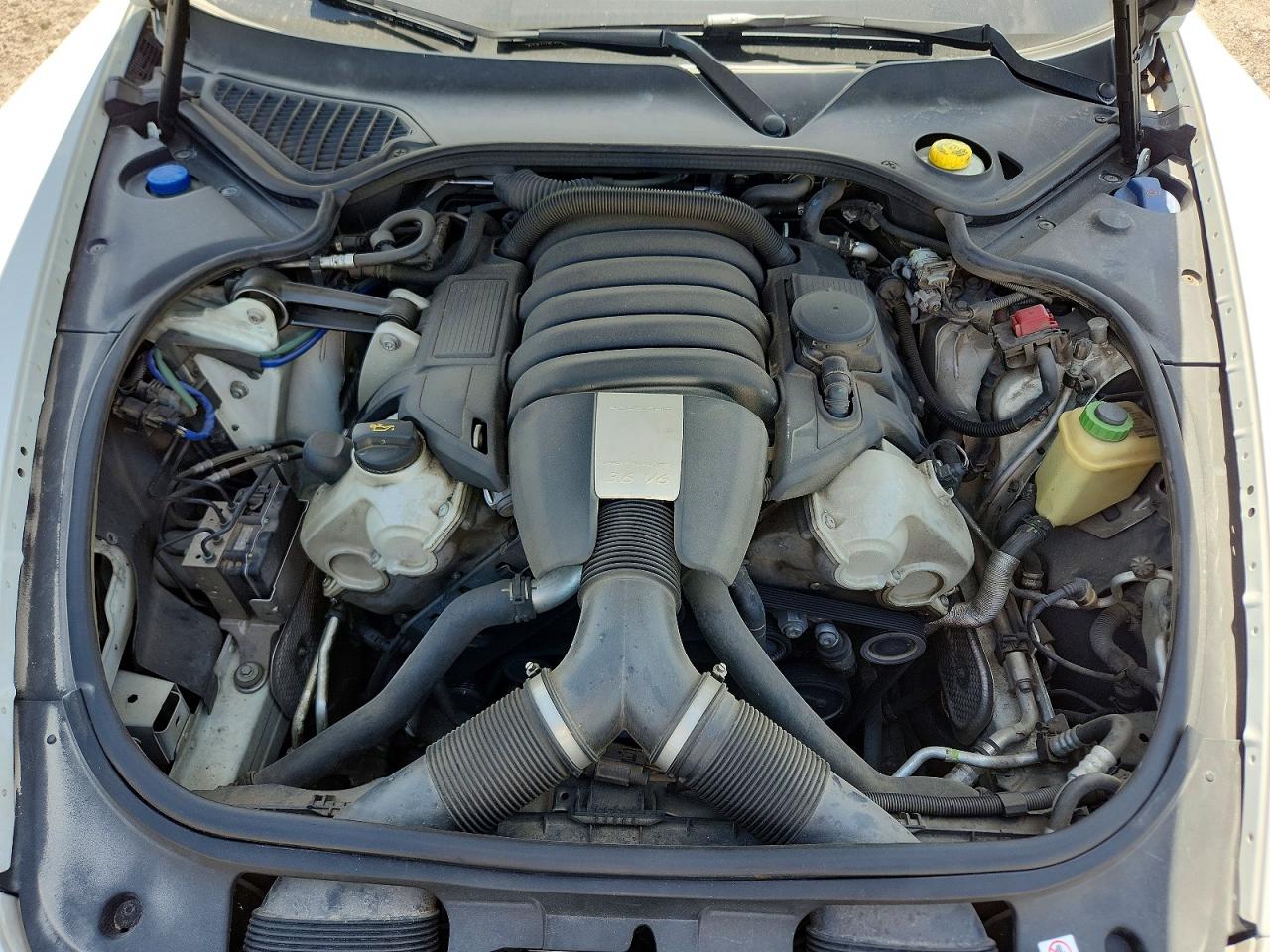 2015 PORSCHE PANAMERA Base (2WD), 4 (4WD)