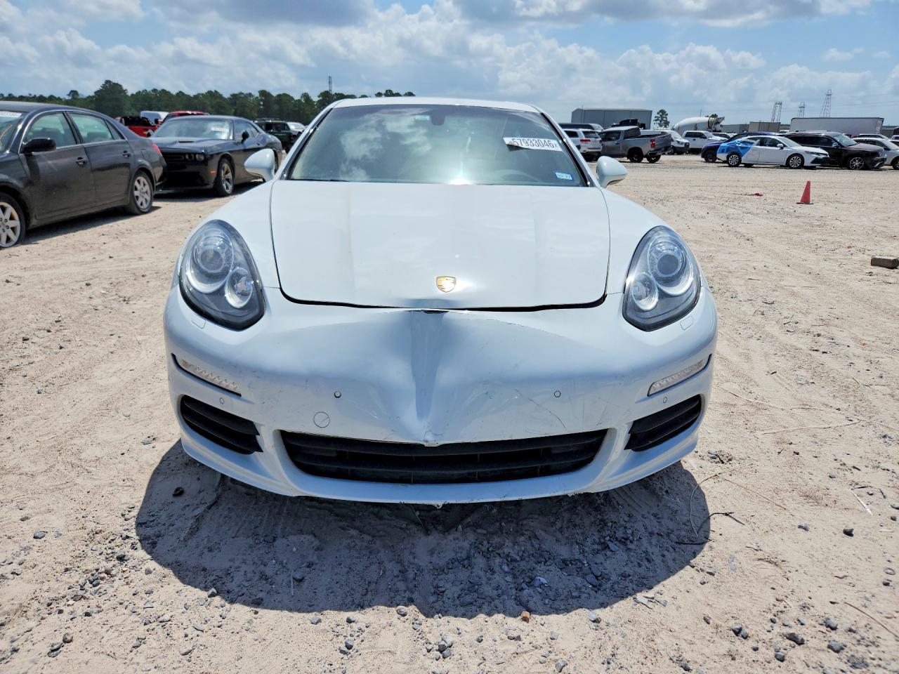 2015 PORSCHE PANAMERA Base (2WD), 4 (4WD)