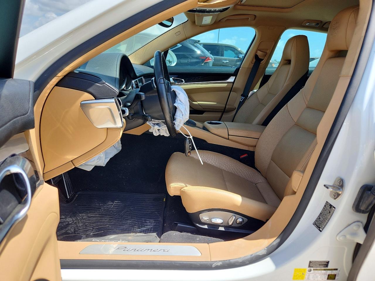 2015 PORSCHE PANAMERA Base (2WD), 4 (4WD)