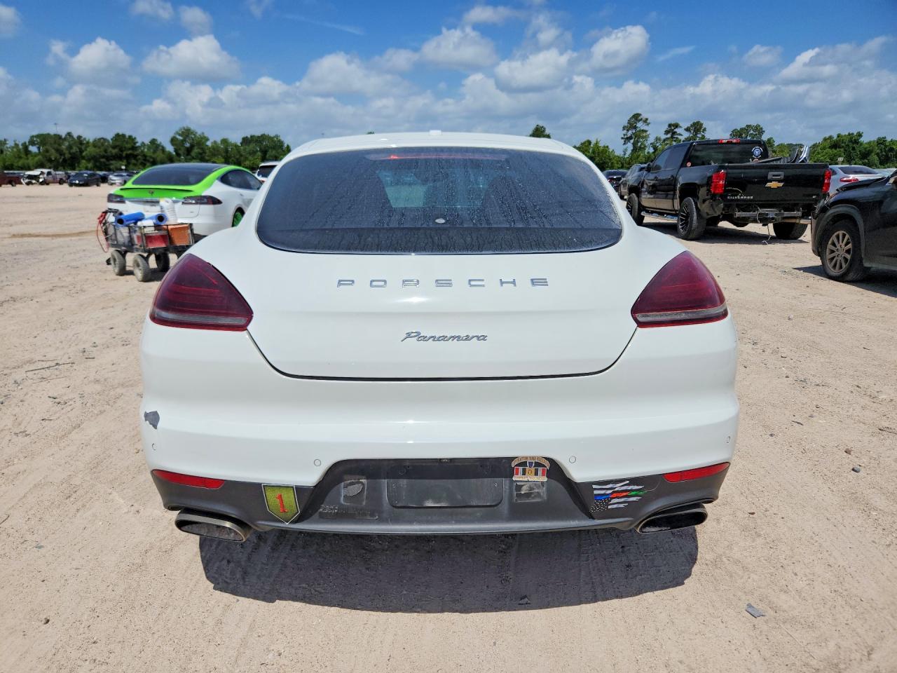2015 PORSCHE PANAMERA Base (2WD), 4 (4WD)