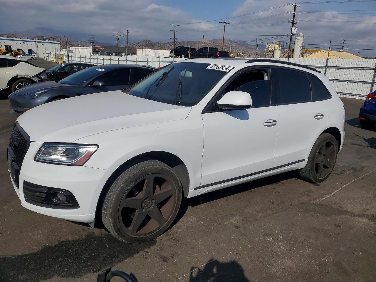 2017 AUDI Q5 quattro Premium