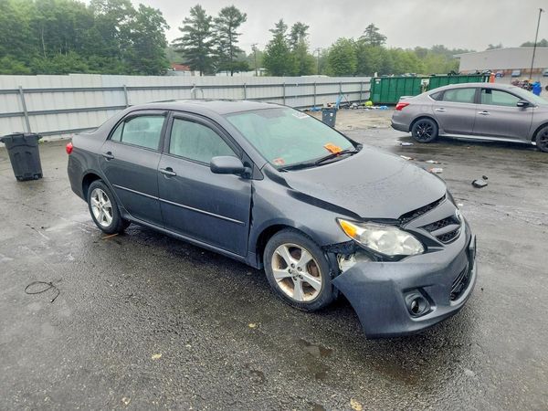 2012 TOYOTA COROLLA