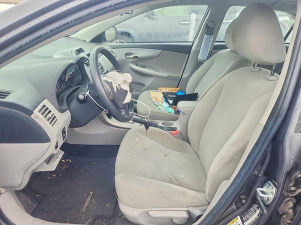 2012 TOYOTA COROLLA