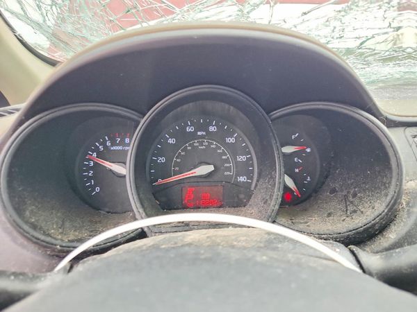 2015 KIA RIO