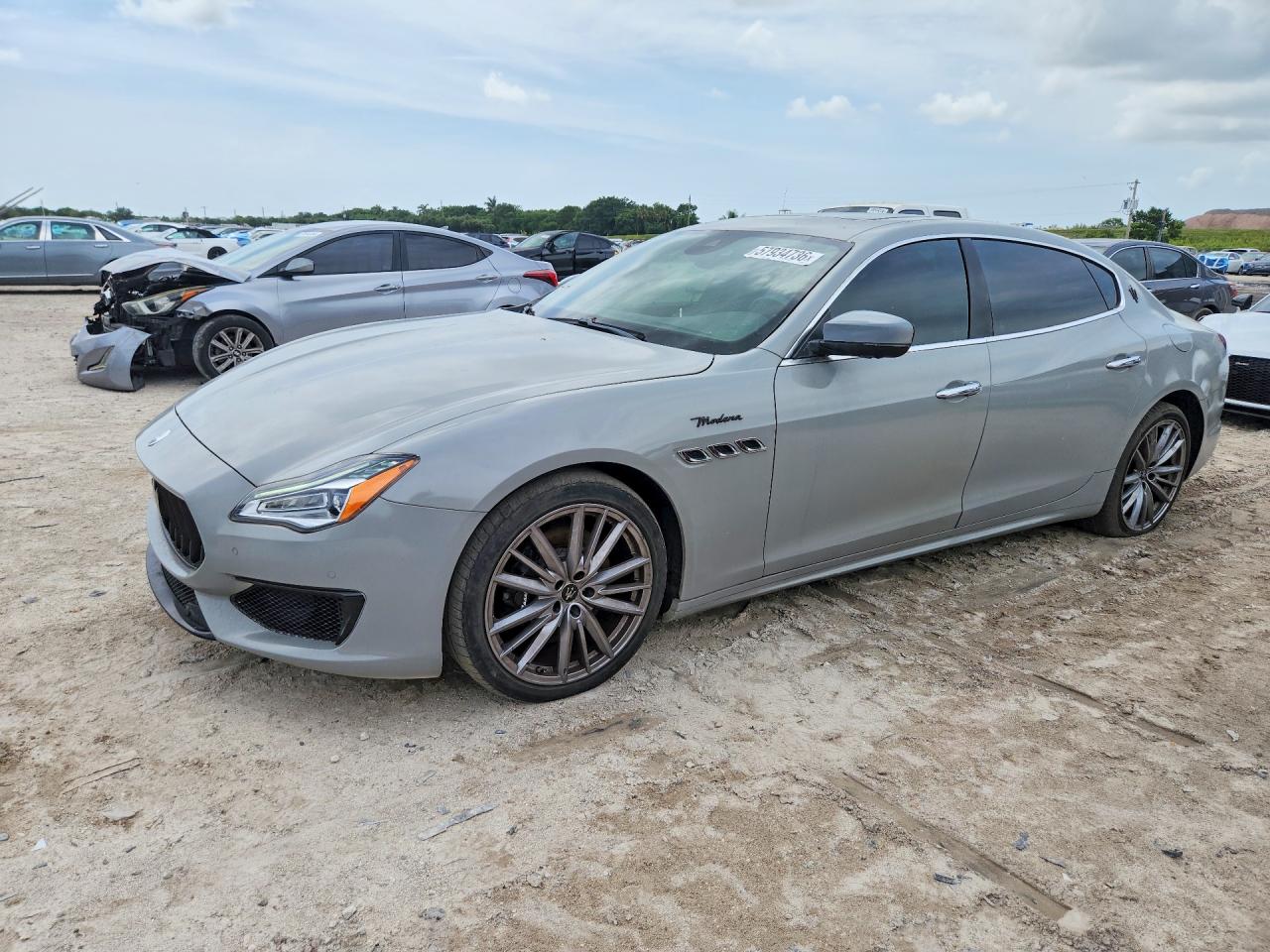 Maserati Quattroporte