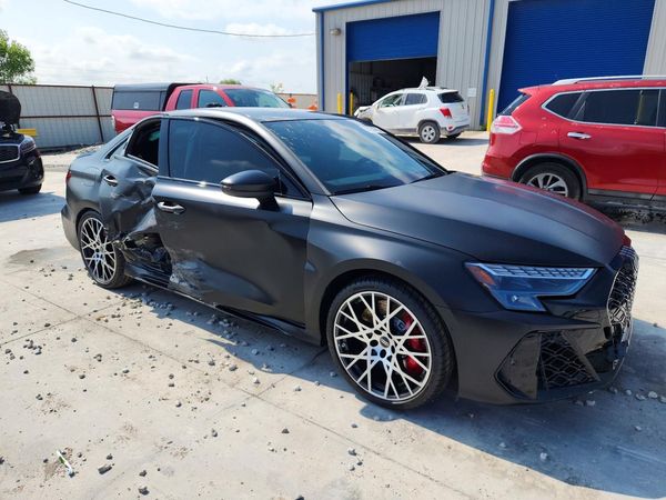 2025 AUDI RS3