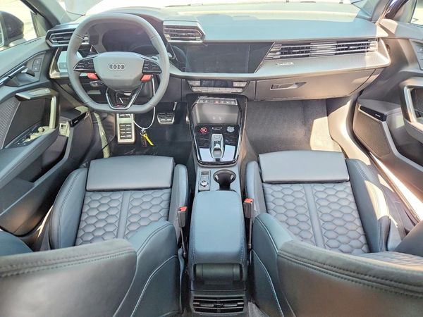 2025 AUDI RS3