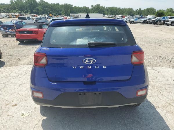 2022 HYUNDAI VENUE
