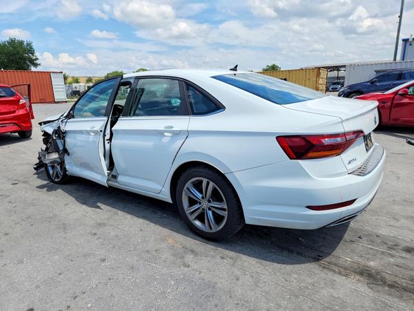 2019 VOLKSWAGEN JETTA S, SE, R-Line