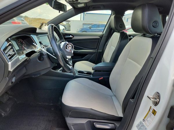 2019 VOLKSWAGEN JETTA S, SE, R-Line