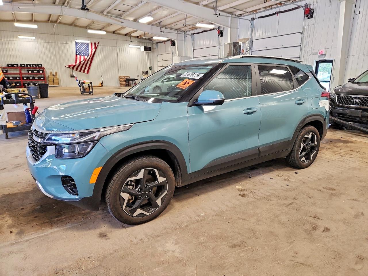 2024 KIA SELTOS EX