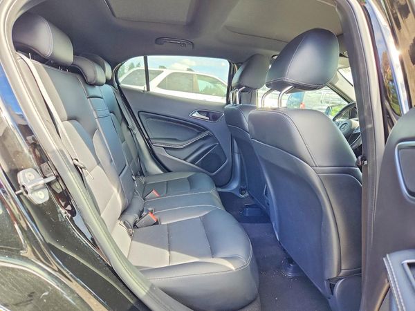 2020 MERCEDES-BENZ GLA GLA250-4M