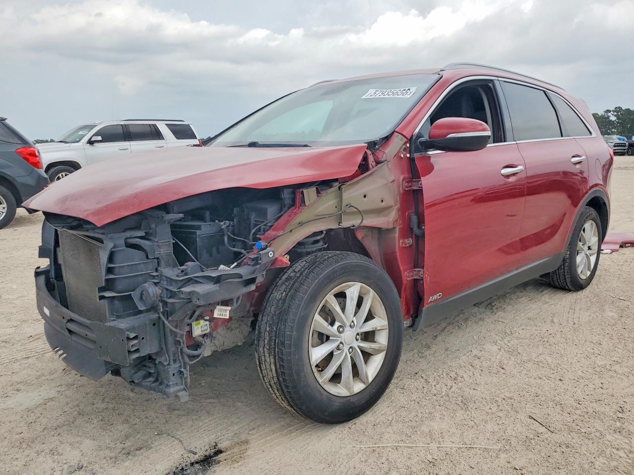 2016 KIA SORENTO L / LX