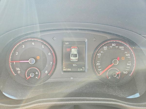 2021 VOLKSWAGEN PASSAT