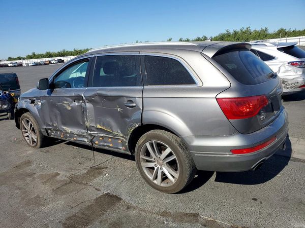 2012 AUDI Q7 Premium Plus