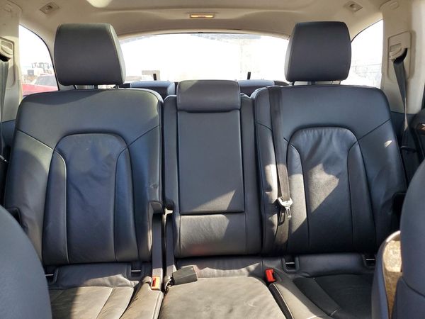 2012 AUDI Q7 Premium Plus