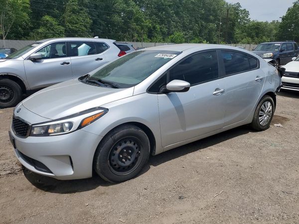 2017 KIA FORTE LX Base