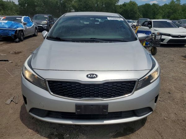 2017 KIA FORTE LX Base